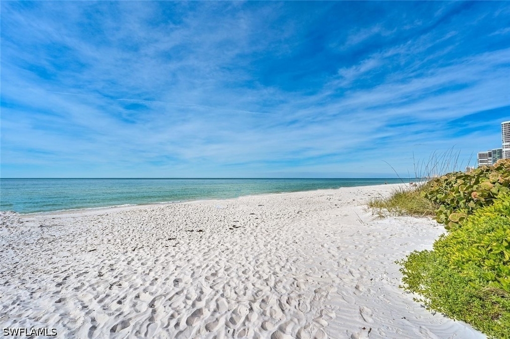 4751 Gulf Shore Boulevard N - Photo 39