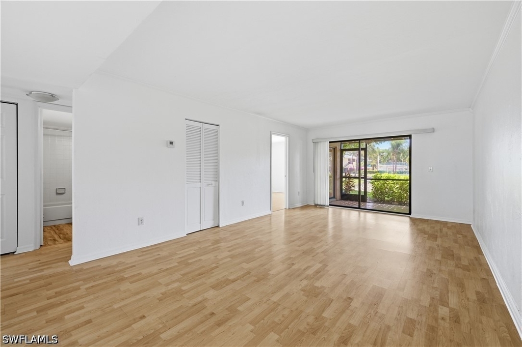 28161 Pine Haven Way - Photo 14