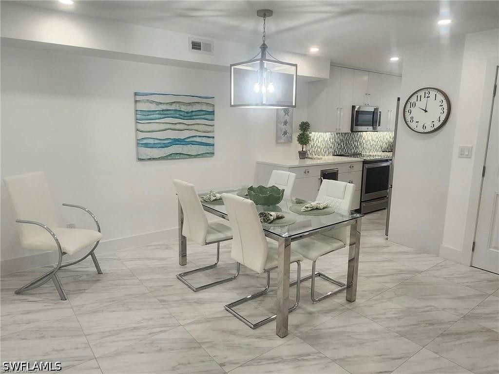 3000 Gulf Shore Boulevard N - Photo 2