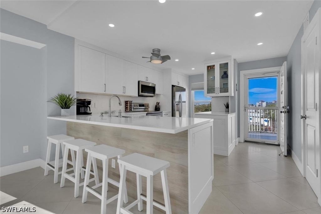 991 N Barfield Drive - Photo 4