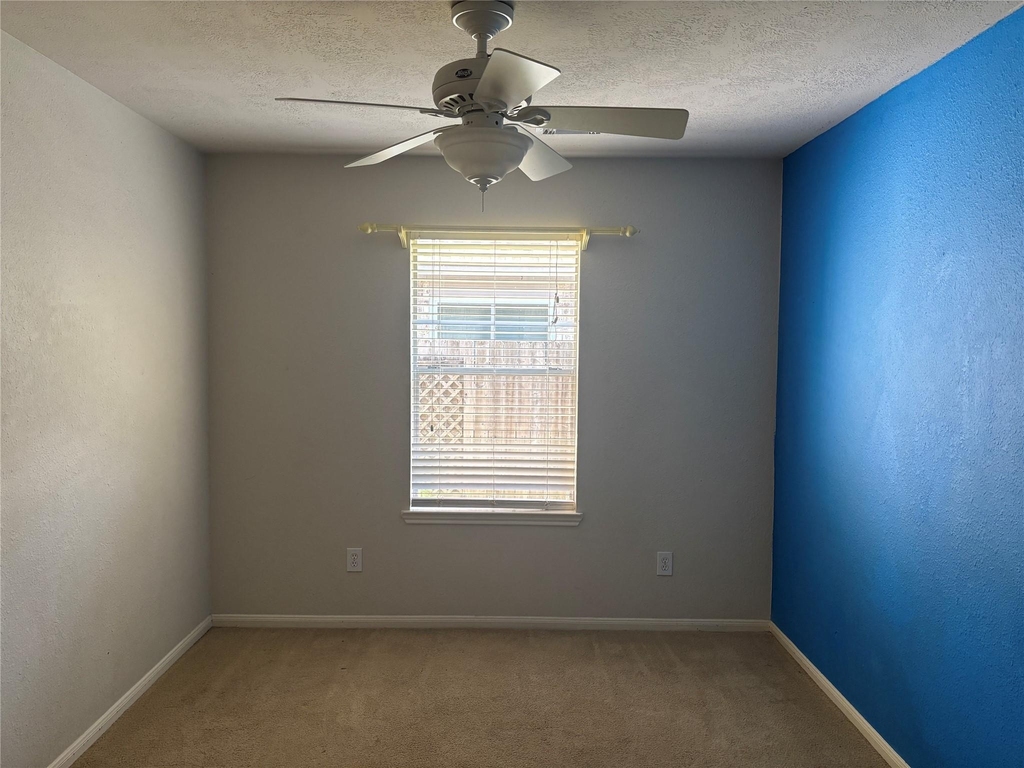 3526 Glenhill Drive - Photo 6