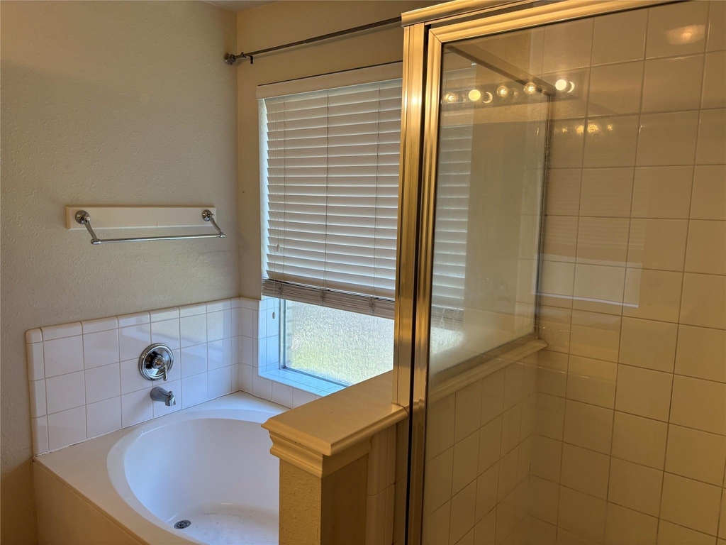 3526 Glenhill Drive - Photo 14