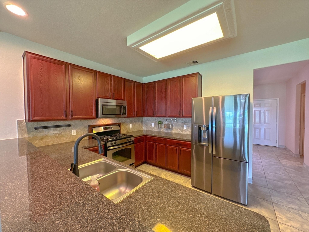 14819 Grove Canyon Court - Photo 5