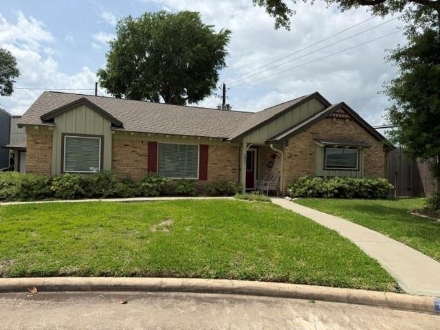 5031 Twin Candle Drive - Photo 0