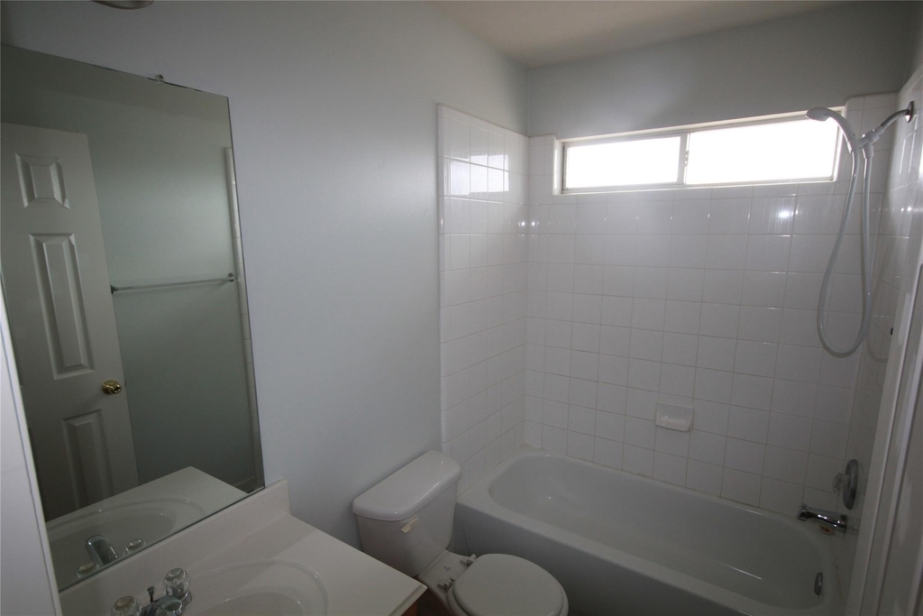 6418 Mountain Pines Lane - Photo 29