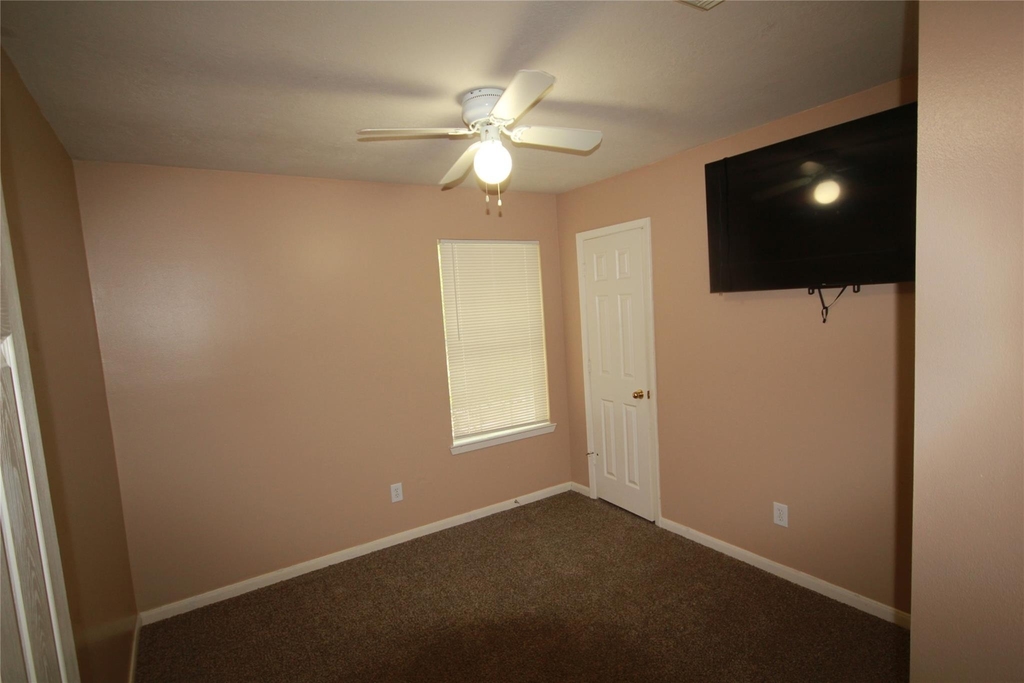 6418 Mountain Pines Lane - Photo 28