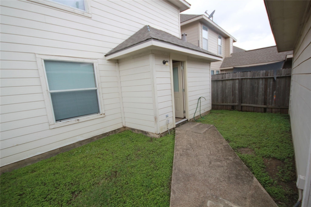 6418 Mountain Pines Lane - Photo 33
