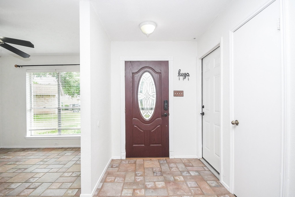 2406 Blue Mist Court - Photo 2