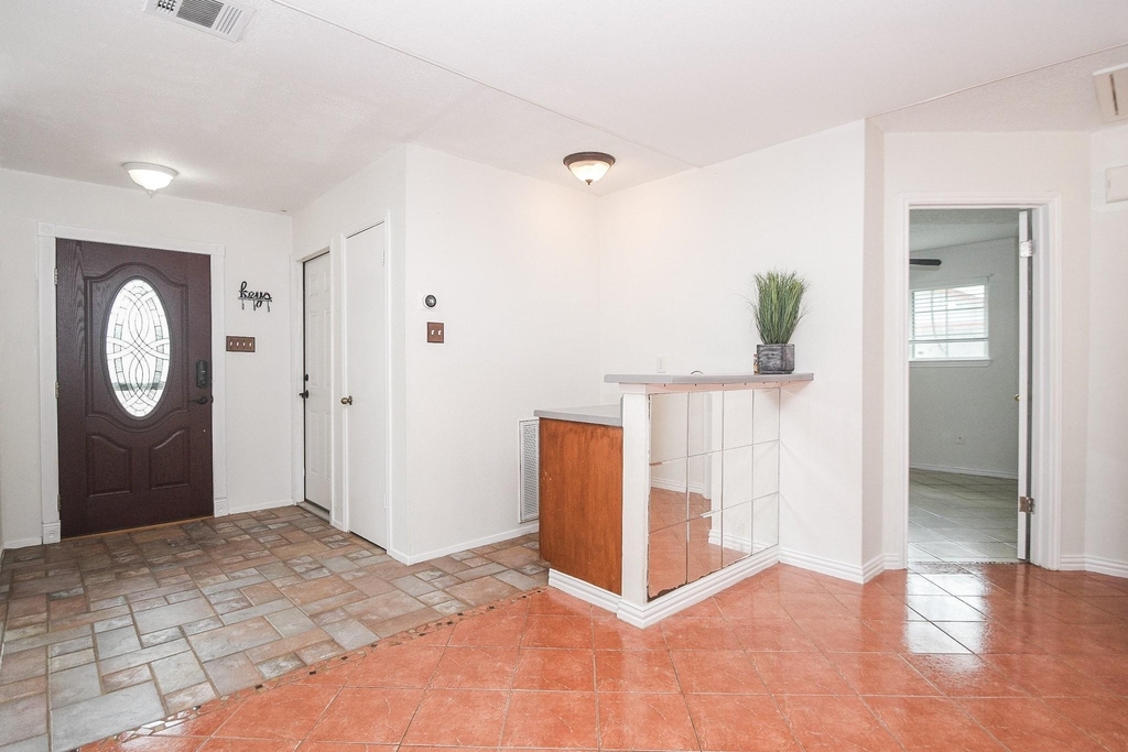 2406 Blue Mist Court - Photo 8