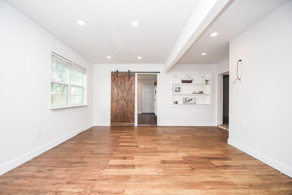 2406 Blue Mist Court - Photo 11