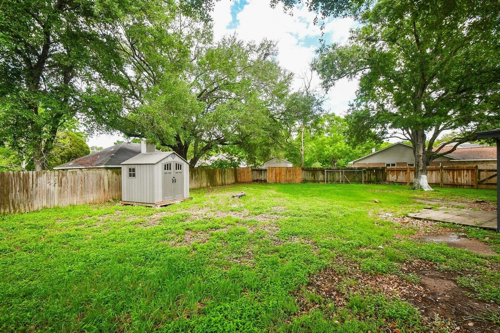 2406 Blue Mist Court - Photo 29