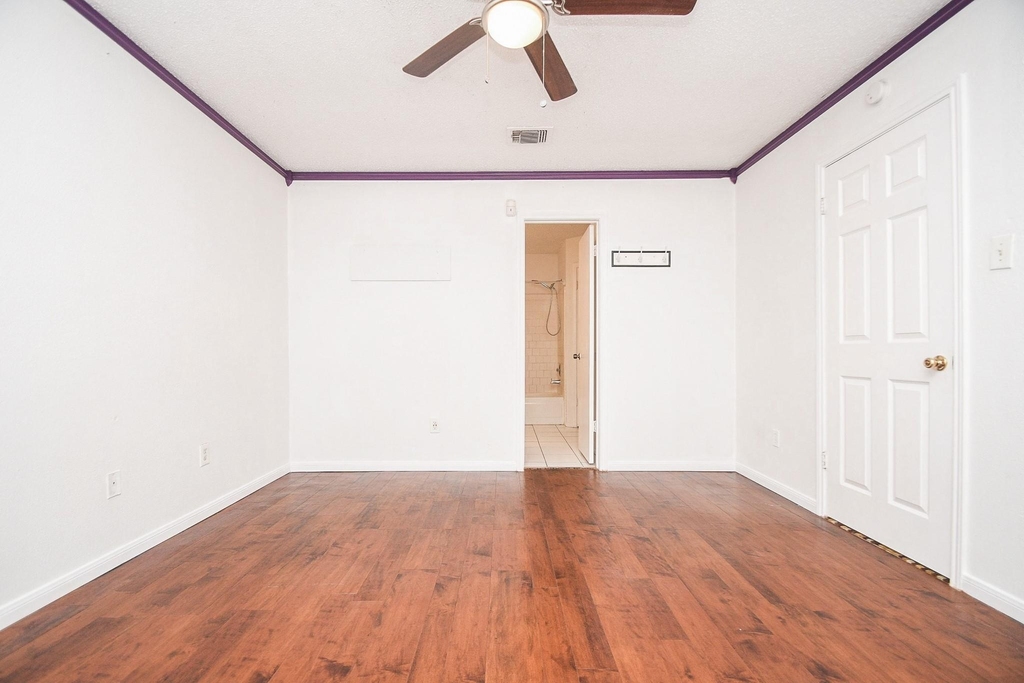 2406 Blue Mist Court - Photo 17