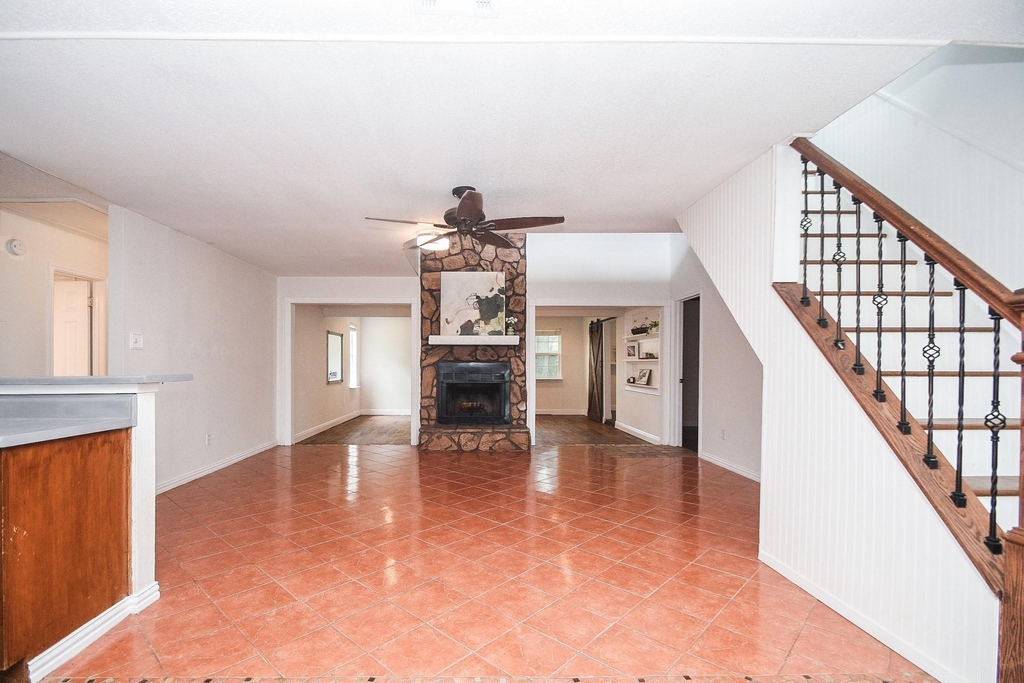 2406 Blue Mist Court - Photo 5