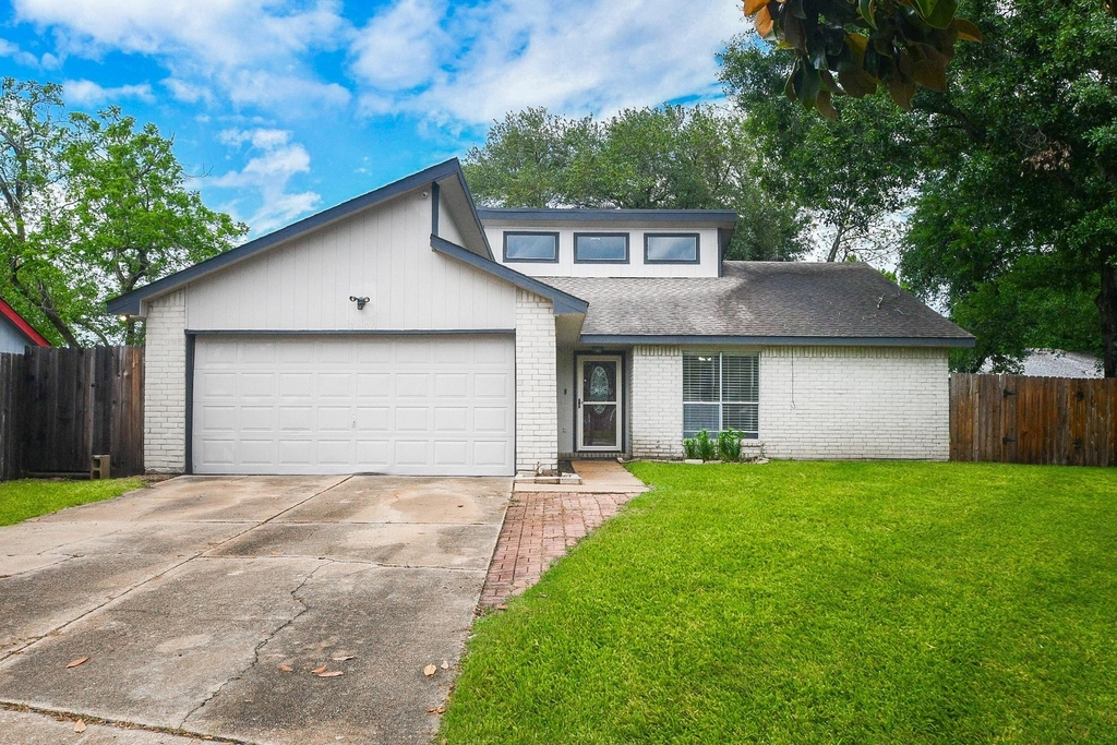 2406 Blue Mist Court - Photo 0