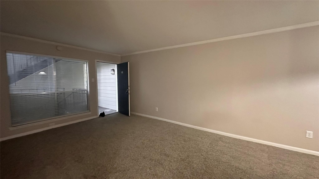 2825 Bellefontaine Street - Photo 3