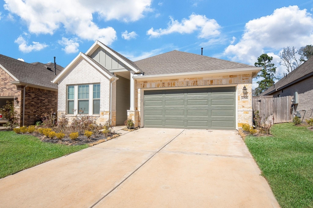 42514 Summer Crest Road - Photo 1