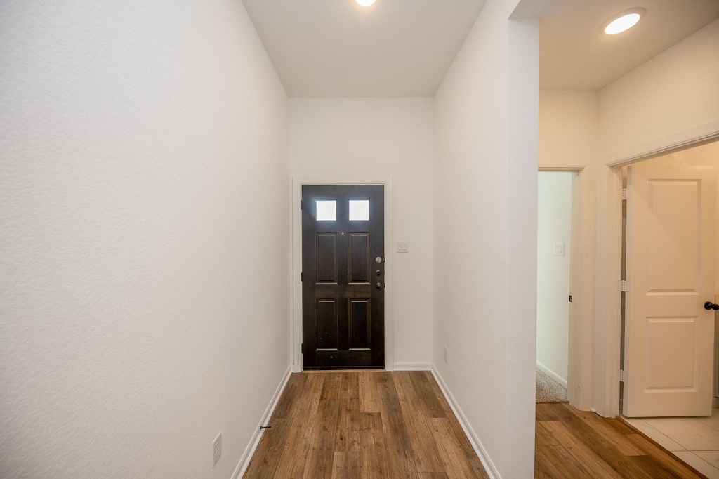 42514 Summer Crest Road - Photo 2