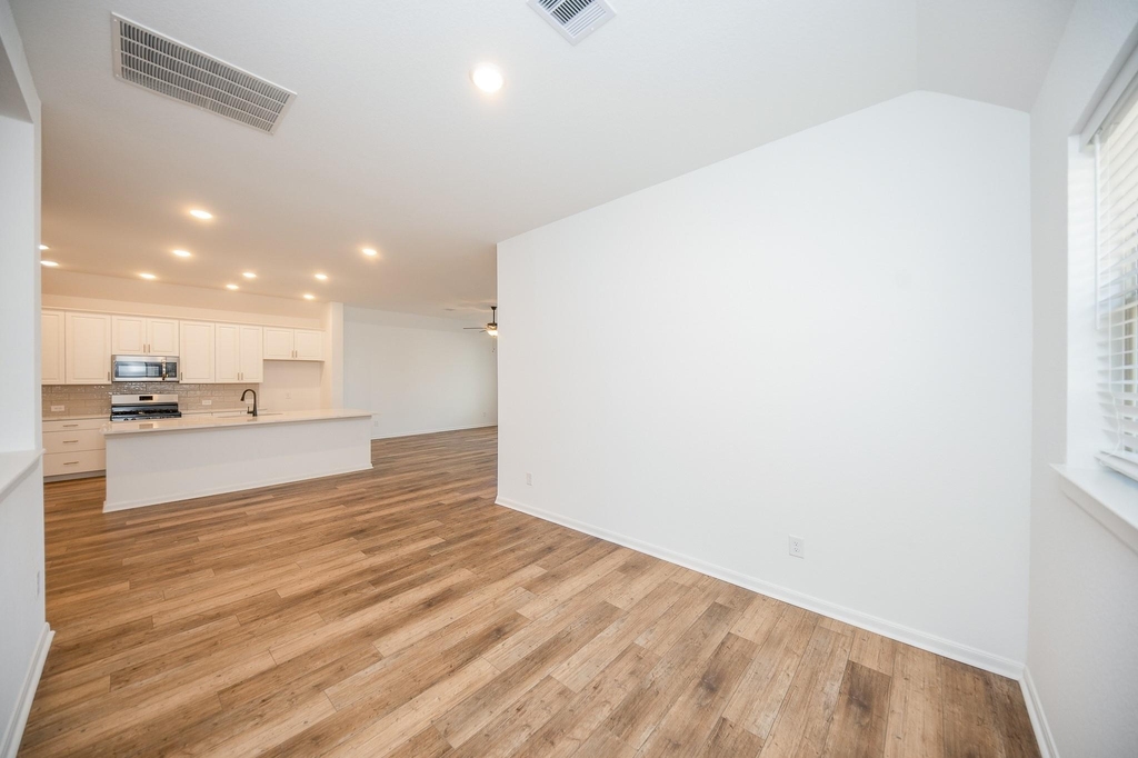 42514 Summer Crest Road - Photo 8