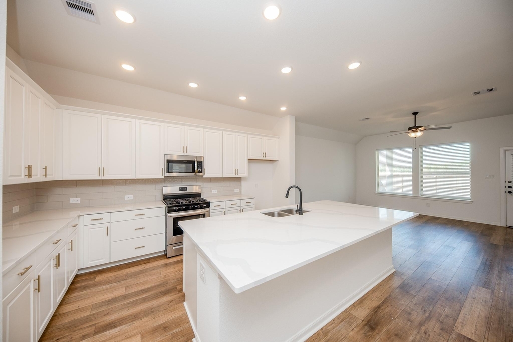 42514 Summer Crest Road - Photo 9