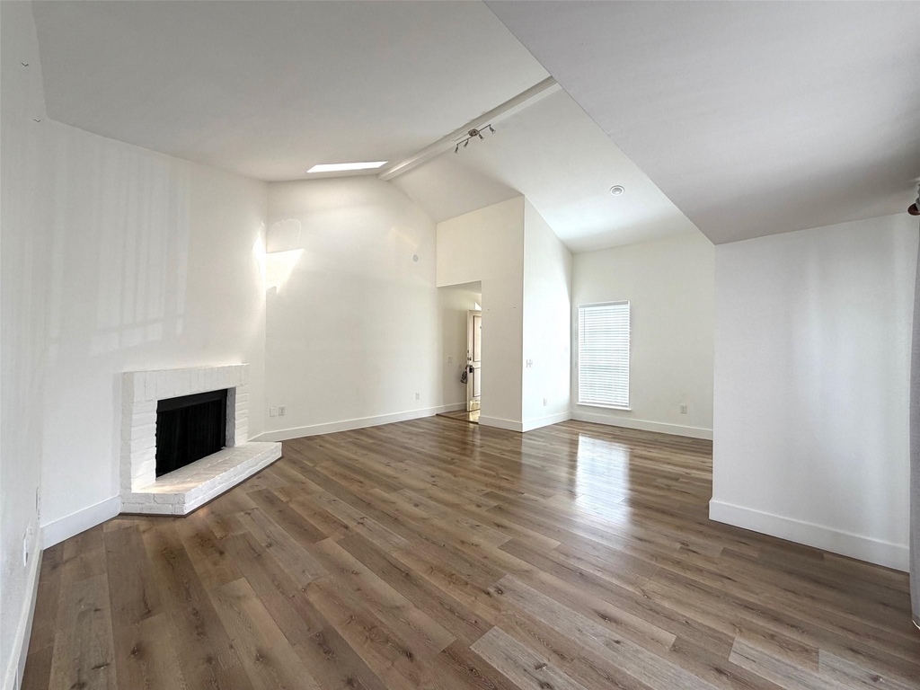 9809 Richmond Avenue - Photo 3