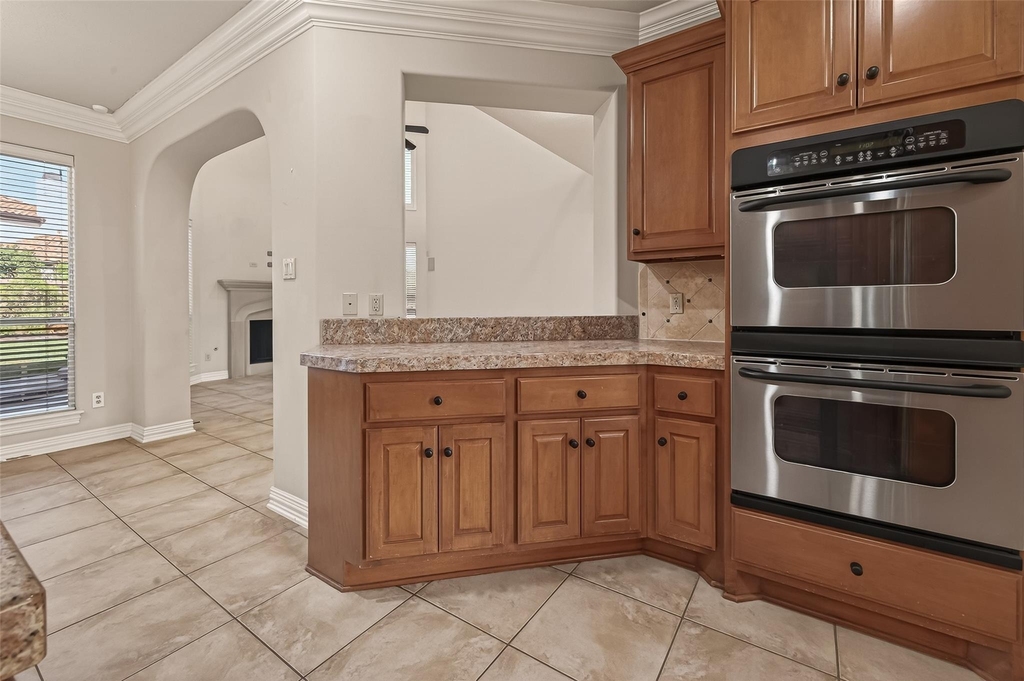 2210 Bywater Drive - Photo 10