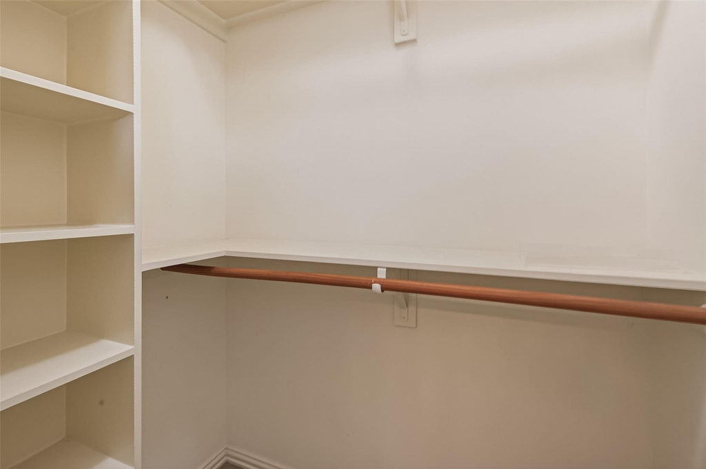 2210 Bywater Drive - Photo 29