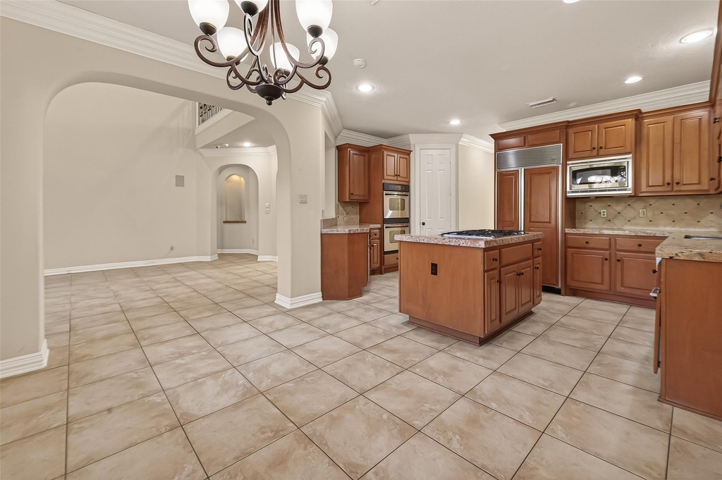 2210 Bywater Drive - Photo 6