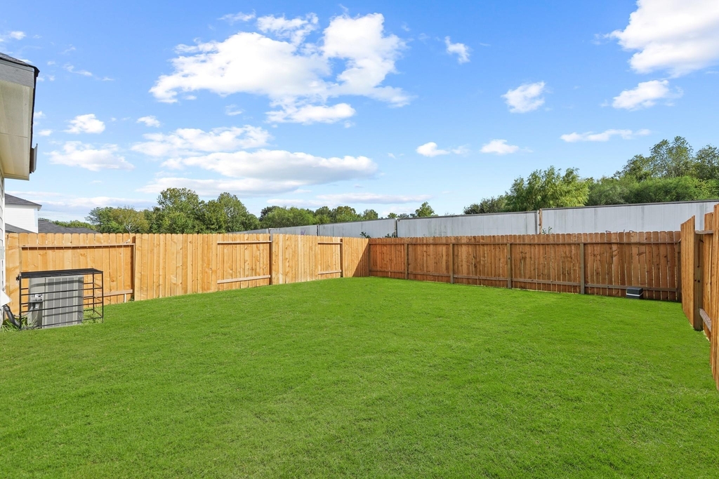 1443 Acorn Meadow Street - Photo 13
