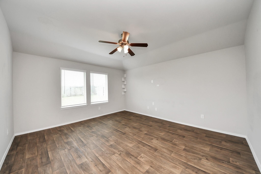 22827 Ginosa Trail - Photo 15