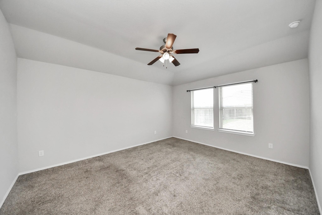22827 Ginosa Trail - Photo 21