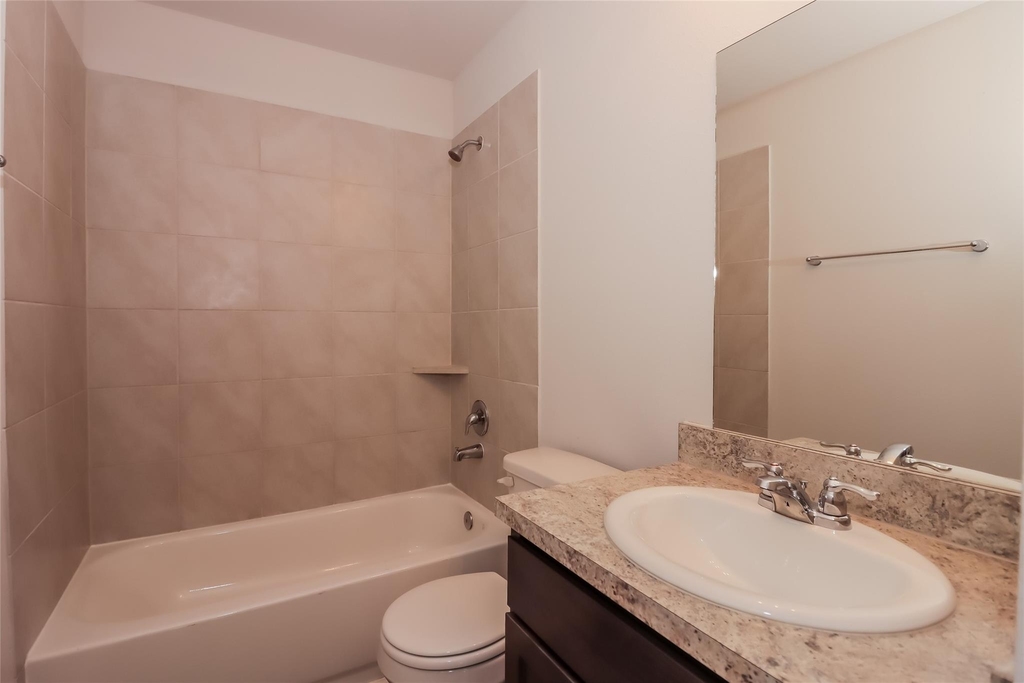 3281 Chunk - Photo 12