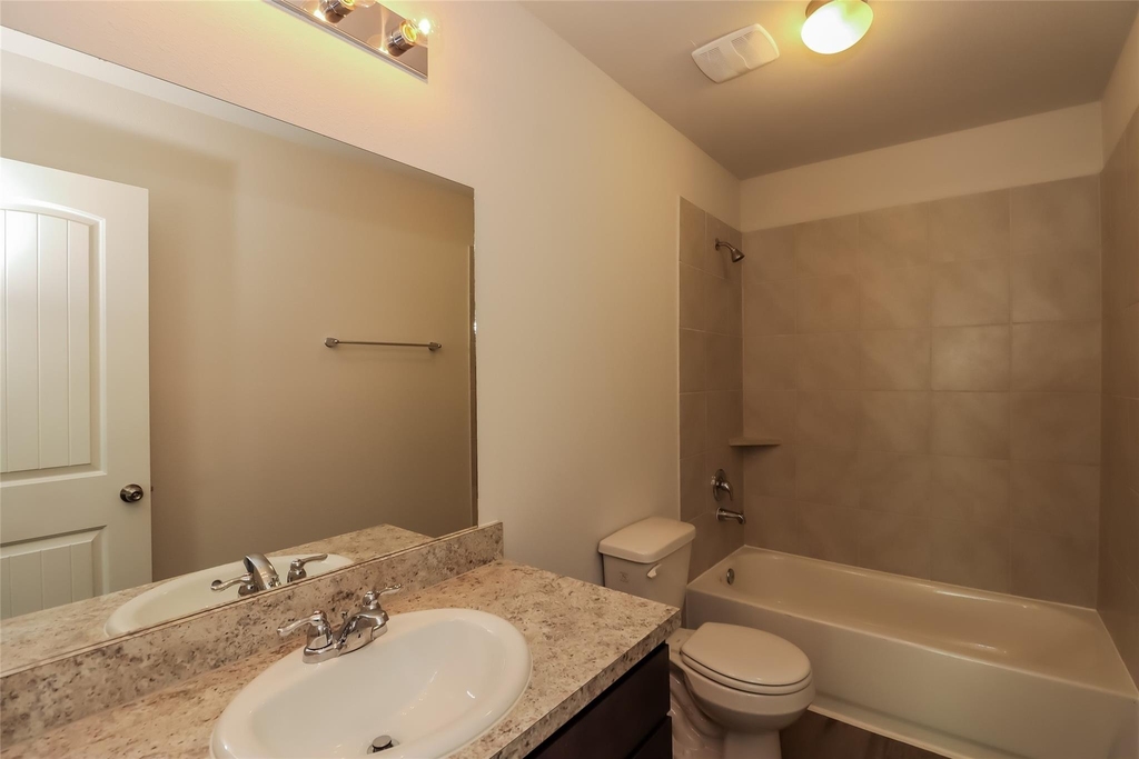 3281 Chunk - Photo 8