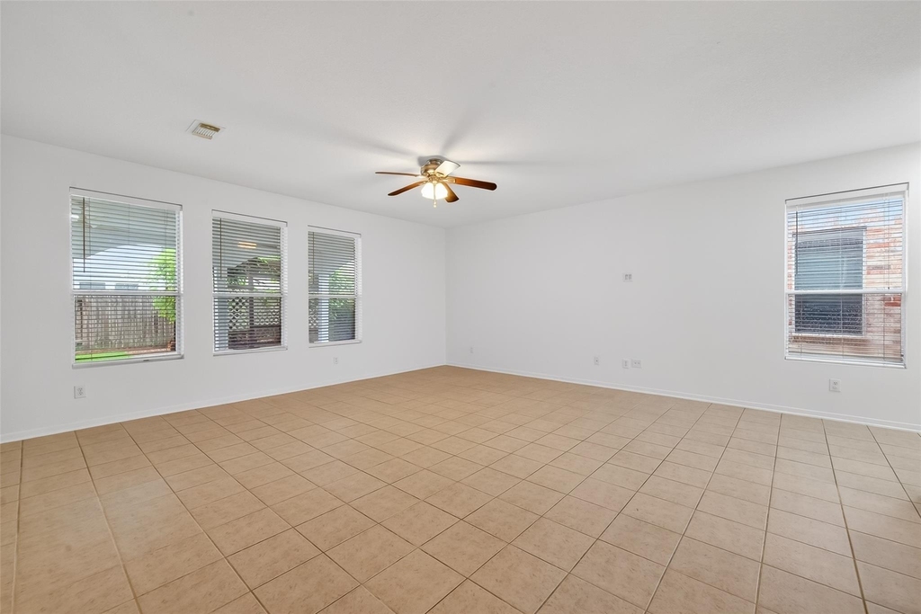 19530 Harvest Stream Way - Photo 10