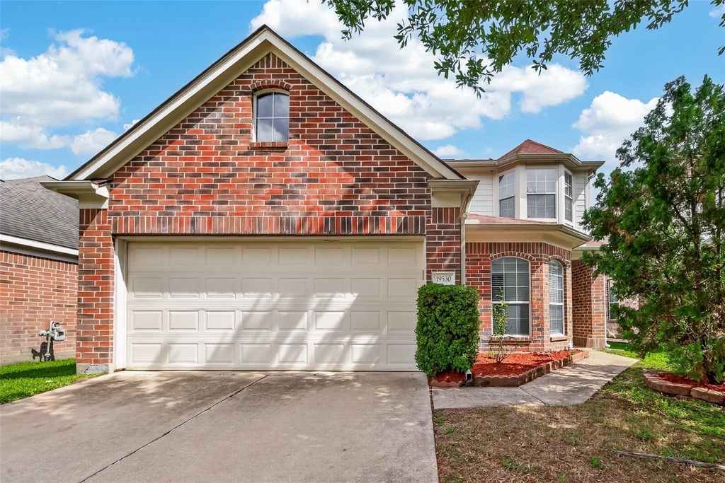 19530 Harvest Stream Way - Photo 0