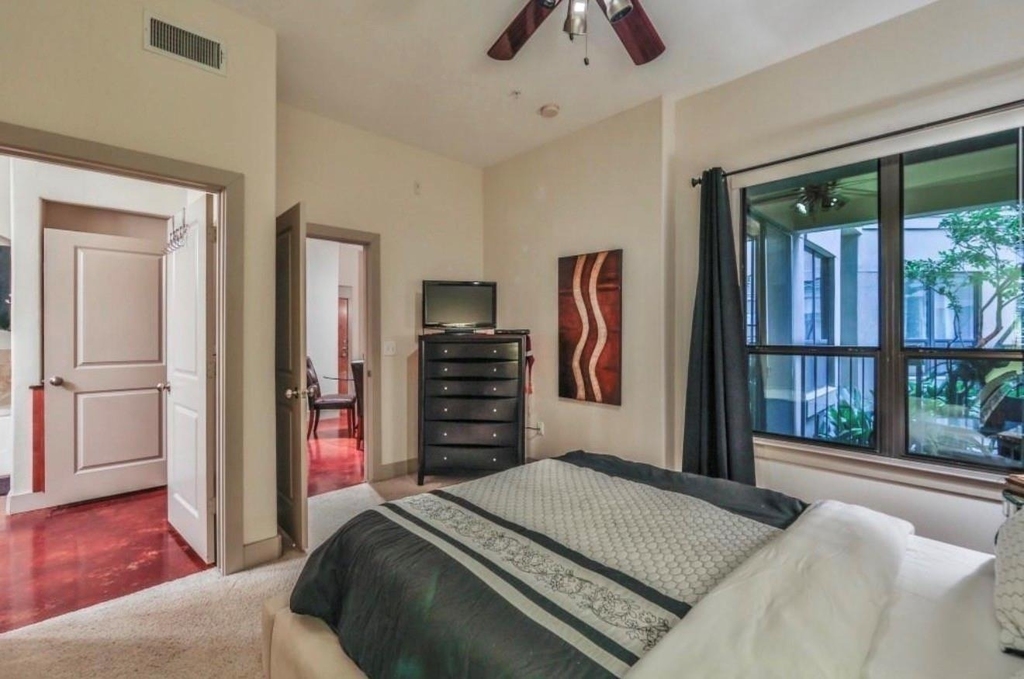 1901 Post Oak Boulevard - Photo 11