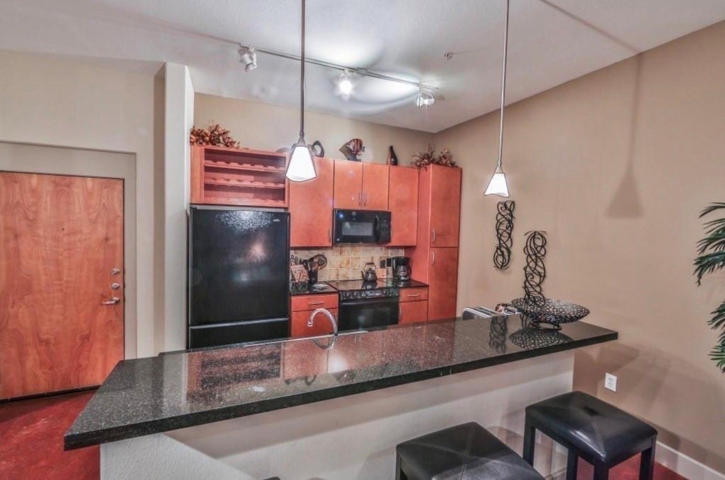 1901 Post Oak Boulevard - Photo 8
