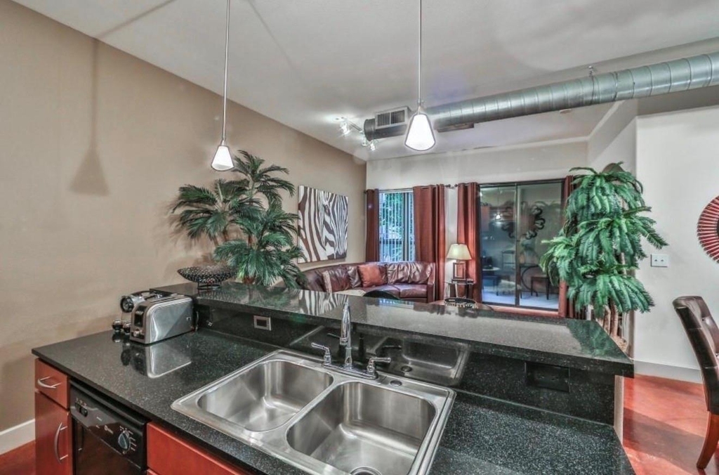 1901 Post Oak Boulevard - Photo 6