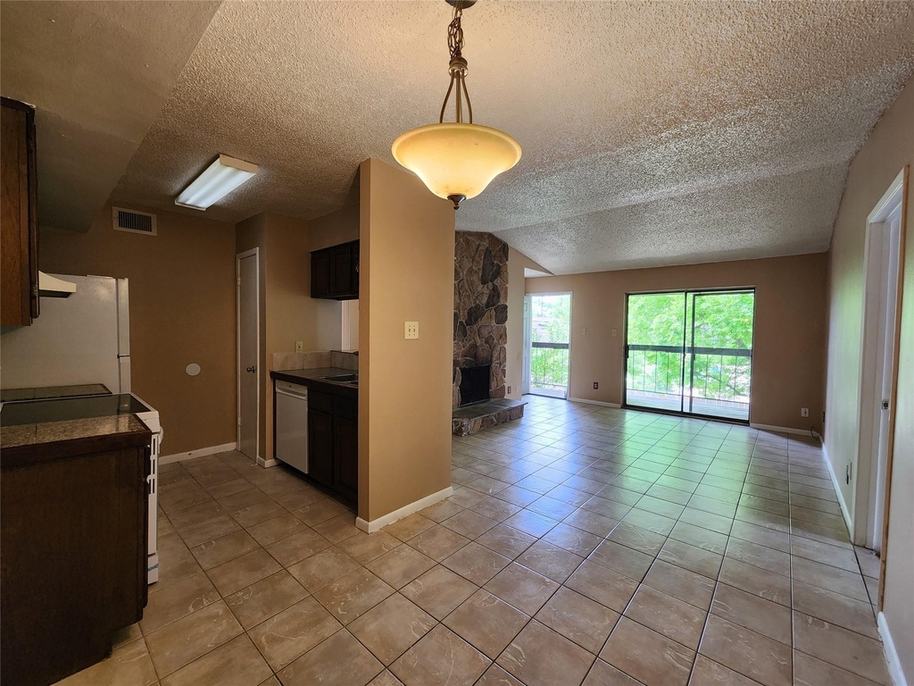17331 Red Oak Drive - Photo 9