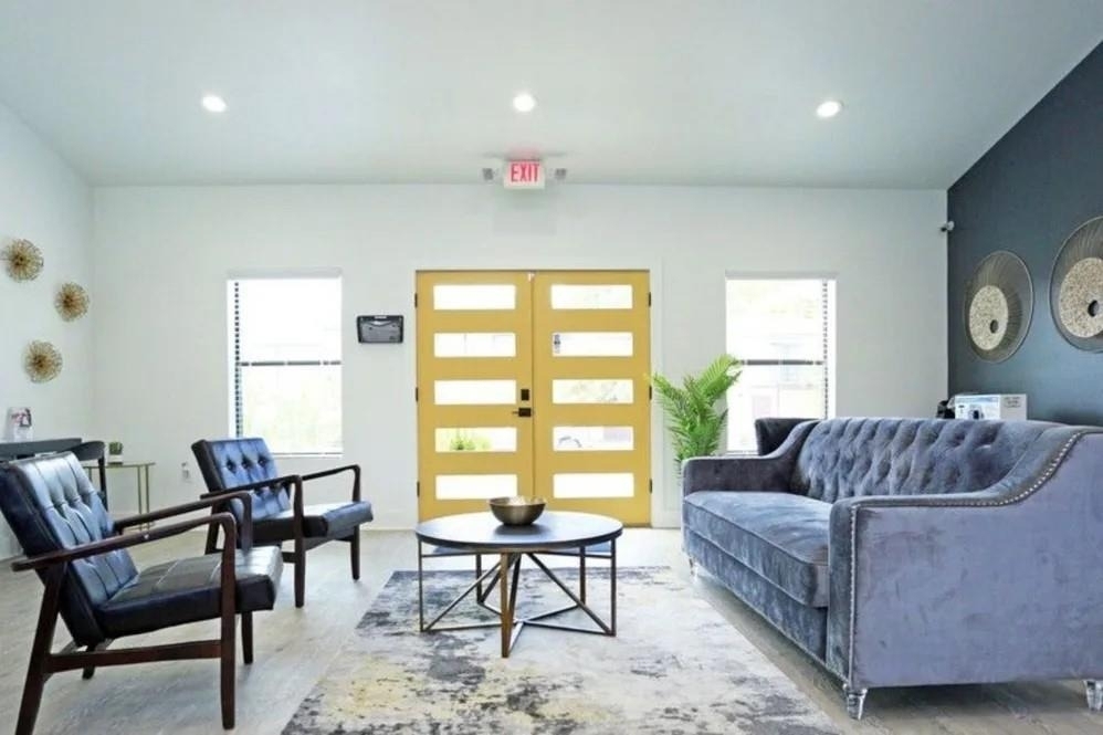 8000 Midcrown Drive - Photo 3