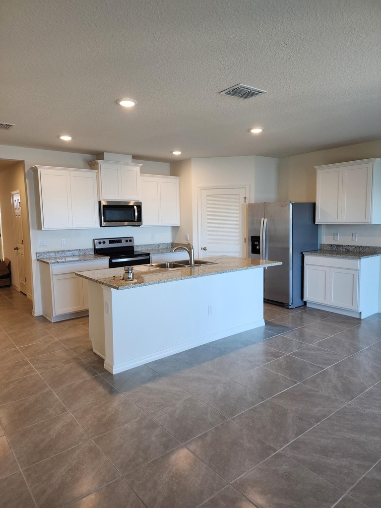 4946 Barr Street - Photo 2