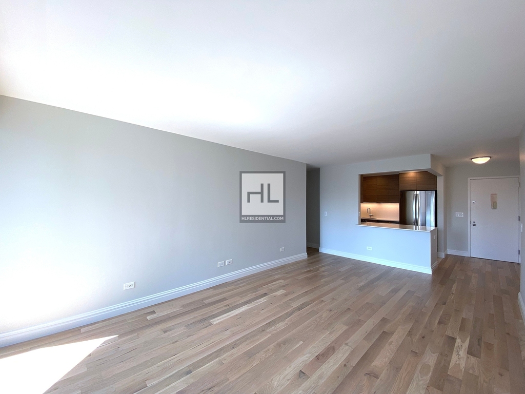West 48th Street - Photo 2
