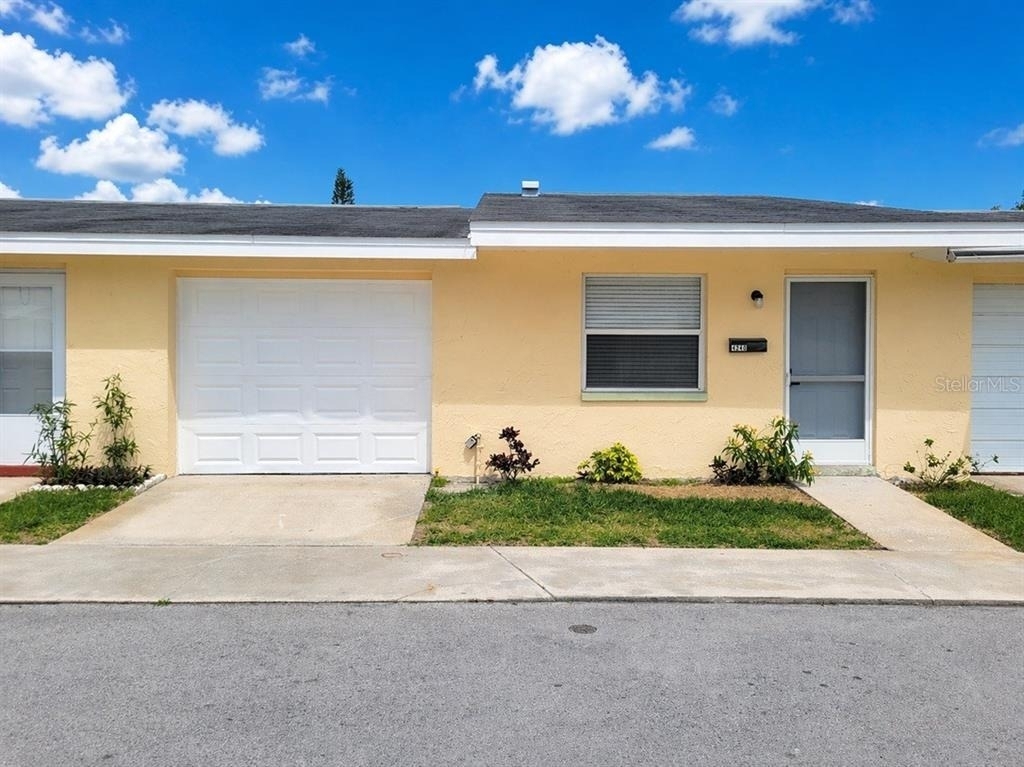 4944 Elkner Street - Photo 0