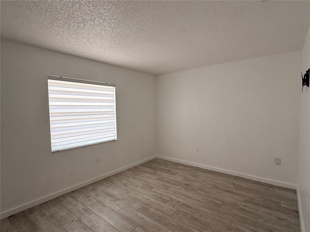 13186 Thrush Street - Photo 10