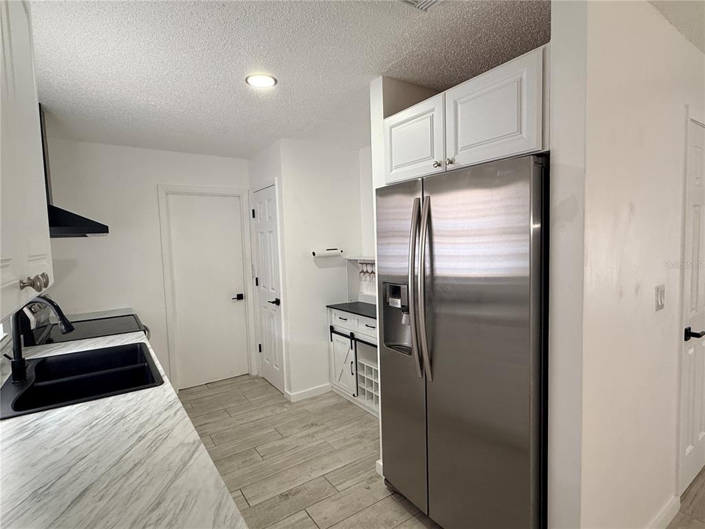 13186 Thrush Street - Photo 8