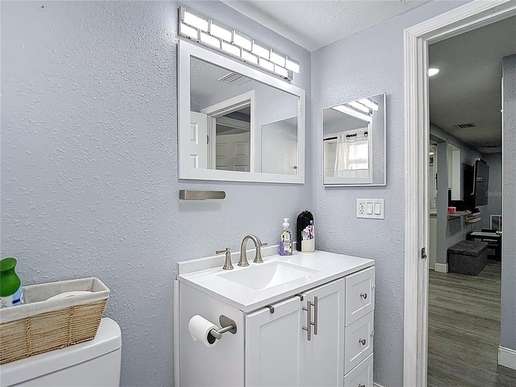 5913 Appletree Road - Photo 9