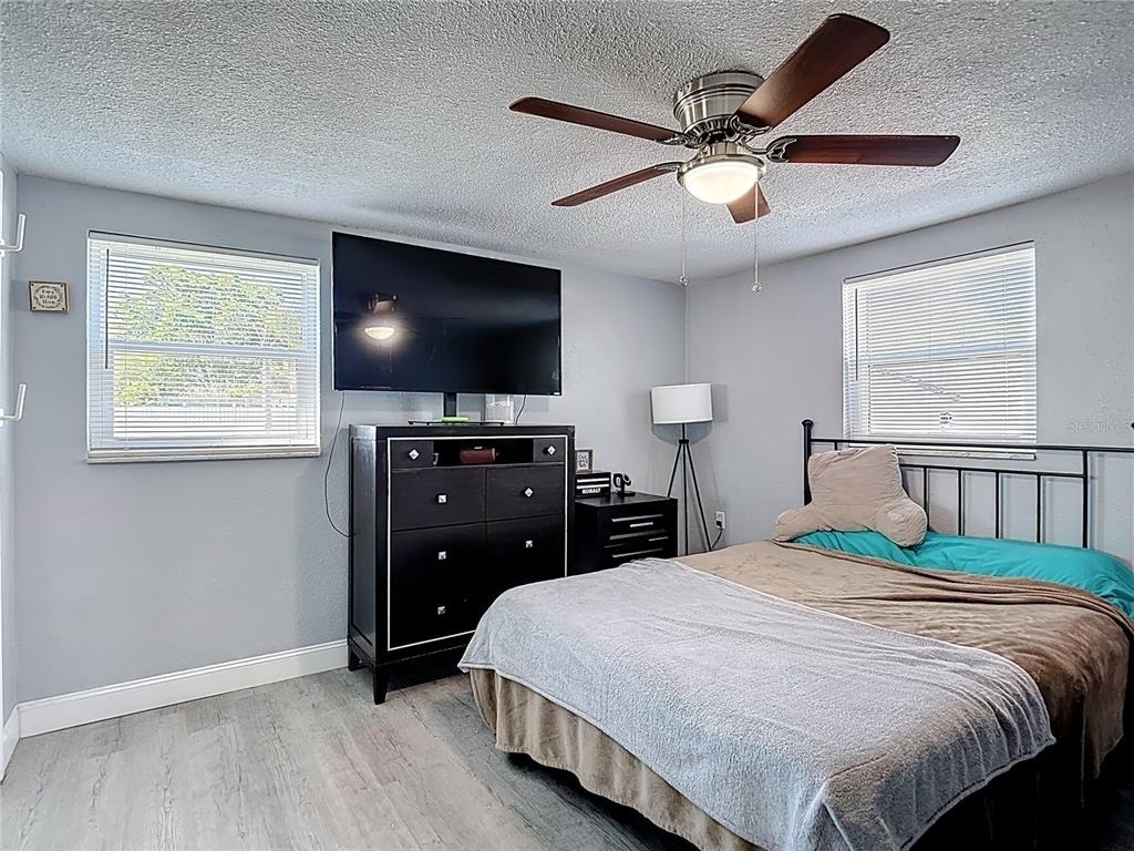 5913 Appletree Road - Photo 7
