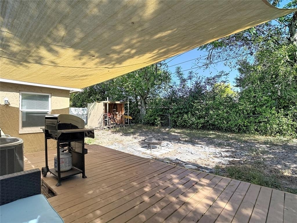 5913 Appletree Road - Photo 10