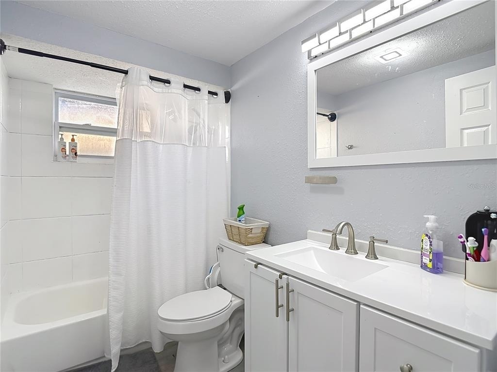 5913 Appletree Road - Photo 8
