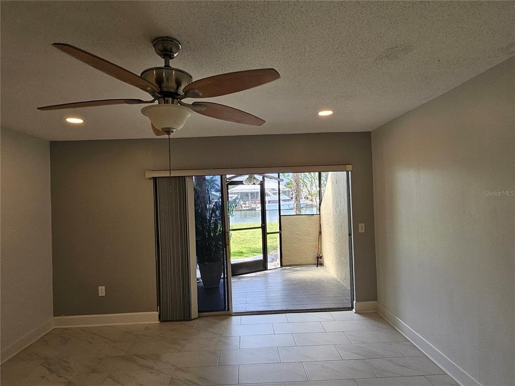 1028 Apollo Beach Boulevard - Photo 4