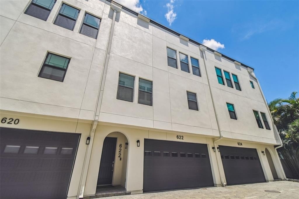 622 S Matanzas Avenue - Photo 1